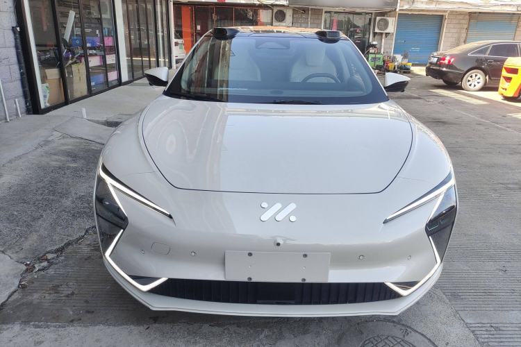 Used IM L7 2022 Dynamic Model Front