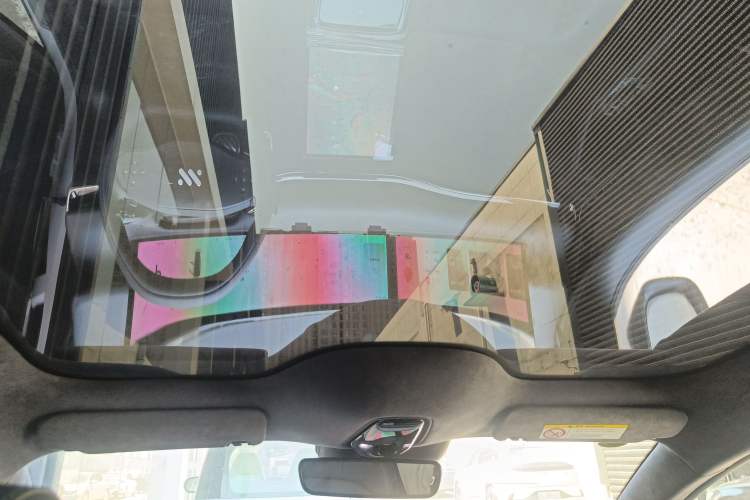 Used IM L7 2022 Dynamic Model Headliner