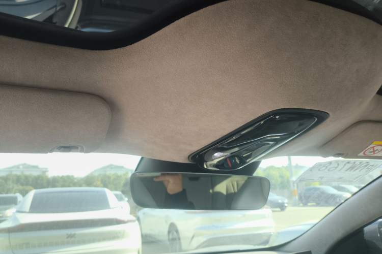Used IM L7 2022 Pro Model Headliner