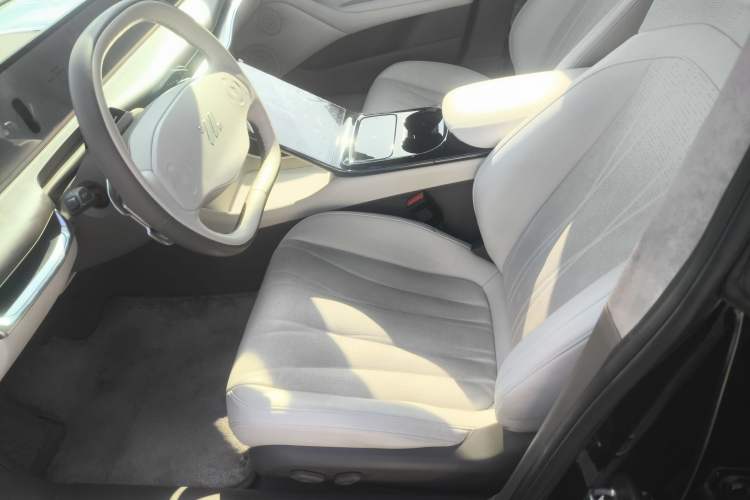 Used IM L7 2022 Pro Model Left Front Seat