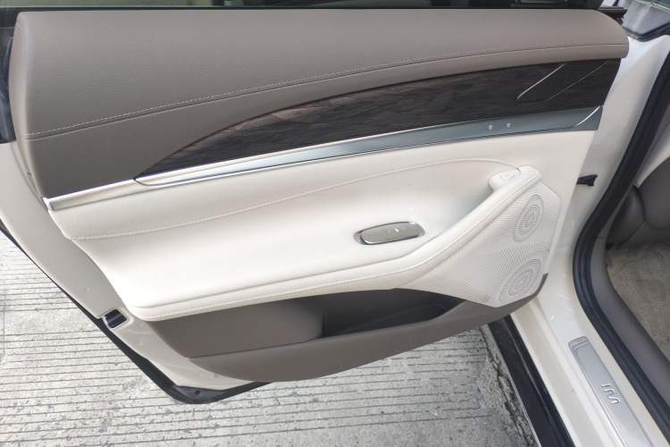 Used IM L7 2022 Dynamic Model Left Rear Door Interior