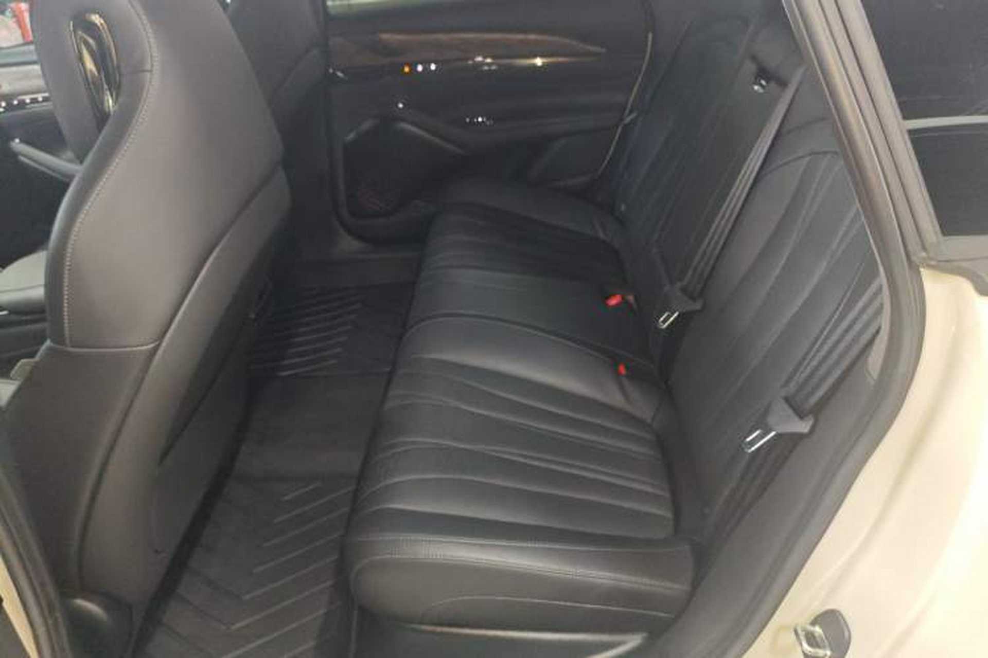 Used IM L7 2022 Dynamic Model Left Rear Seat
