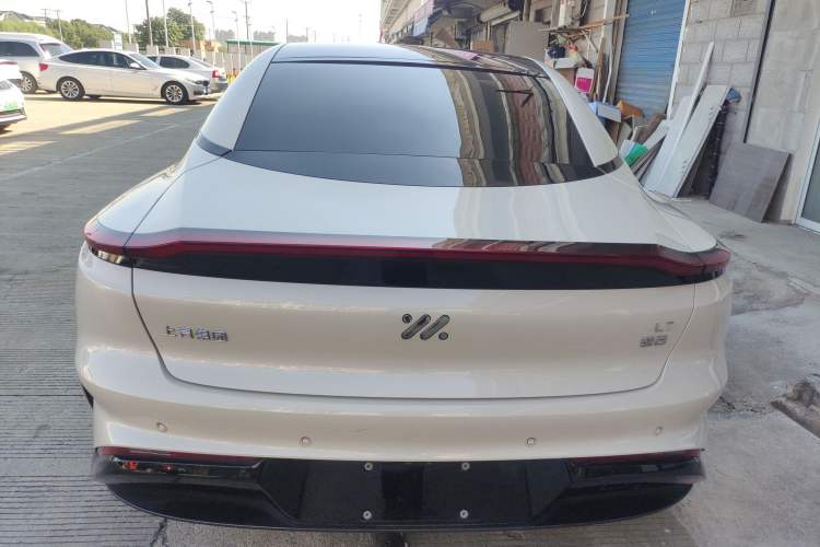 Used IM L7 2022 Dynamic Model Rear