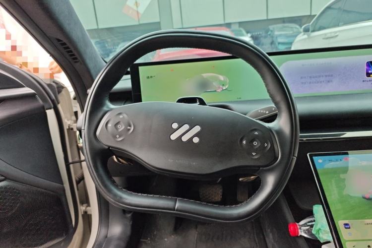 Used IM L7 2022 Pro Model Steering Wheel