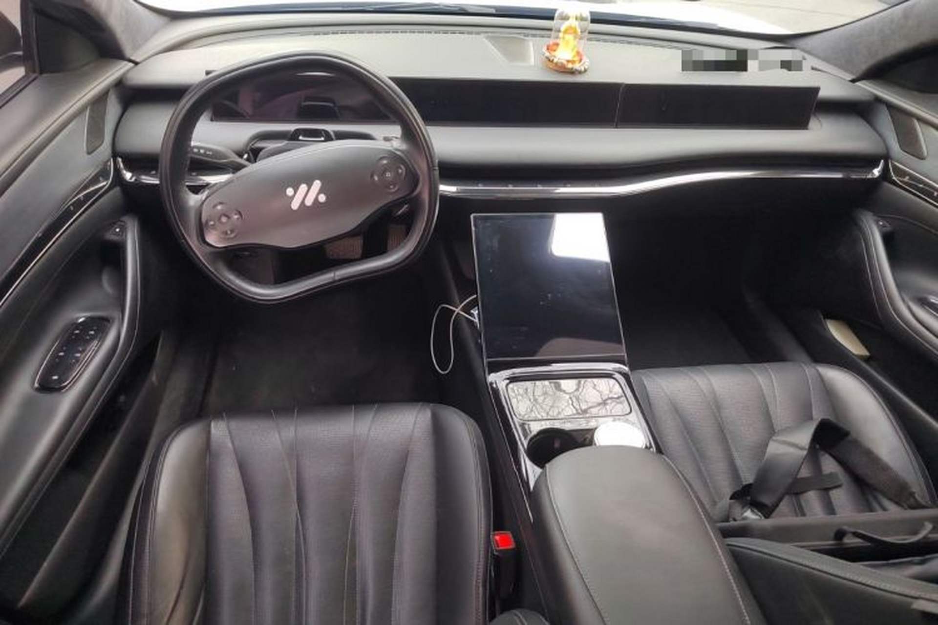 Used IM L7 2022 Angel Wheel Edition Center Console