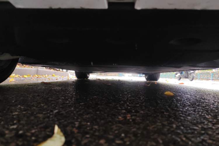 Used IM L7 2022 Dynamic Model Chassis Front