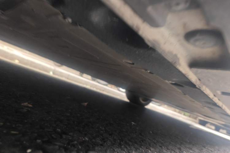 Used IM L7 2022 Dynamic Model Chassis Front Left