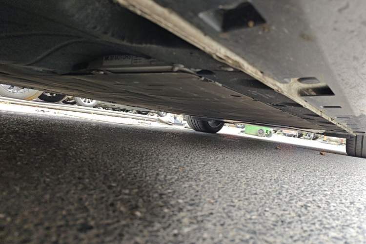 Used IM L7 2022 Dynamic Model Chassis Front Left