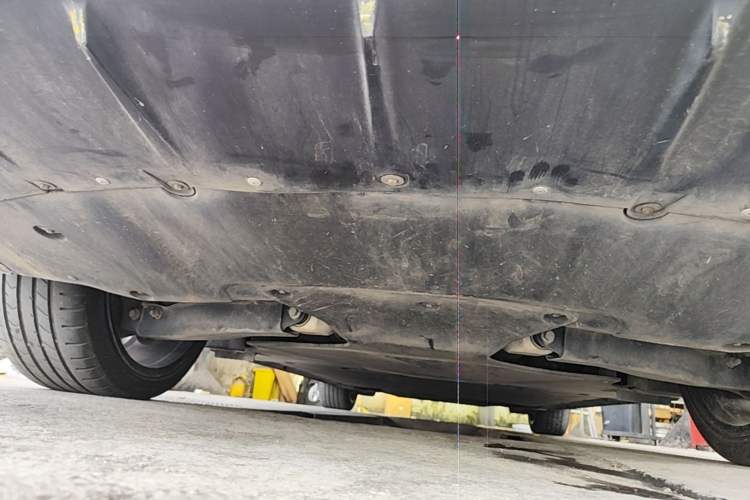 Used IM L7 2022 Pro Model Chassis Rear