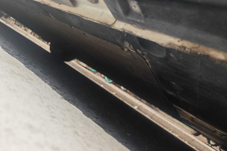 Used IM L7 2022 Dynamic Model Chassis Rear Left