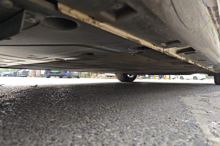 Used IM L7 2022 Dynamic Model Chassis Rear Right