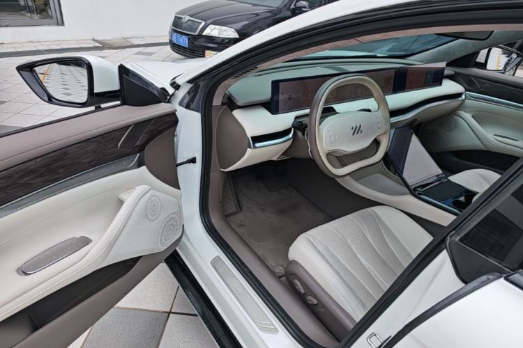 Used IM L7 2022 Dynamic Model Driver Seat