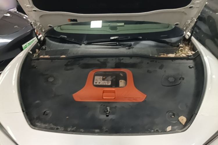 Used IM L7 2022 Dynamic Model Engine Bay