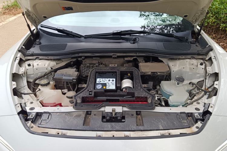 Used IM L7 2022 Dynamic Model Engine Bay