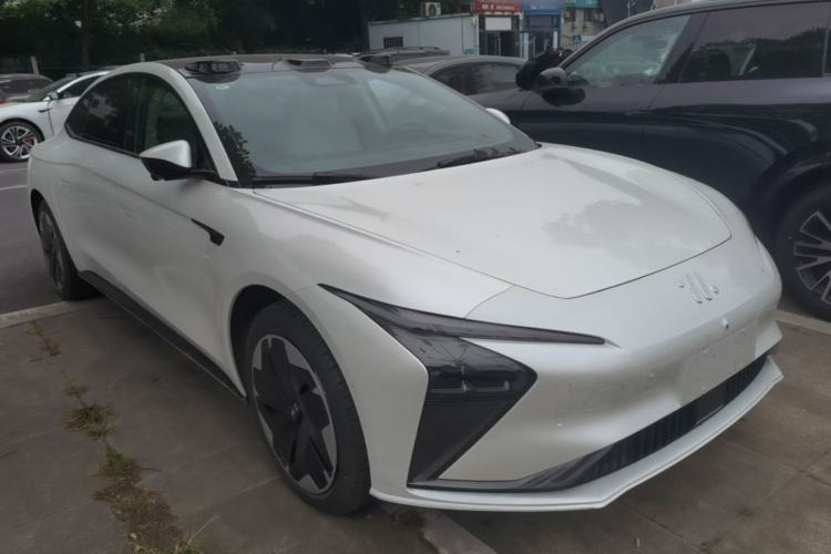 Used IM L7 2022 Dynamic Model Exterior 1