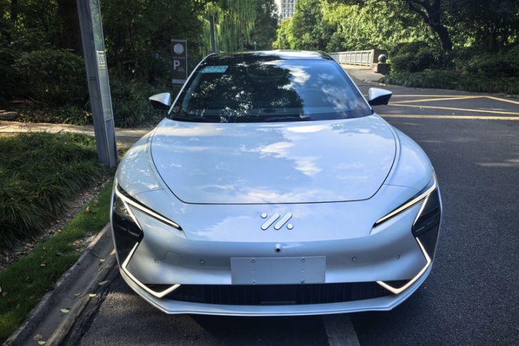 Used IM L7 2022 Dynamic Model Exterior 2
