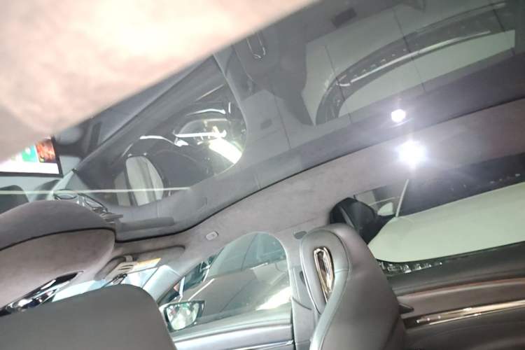 Used IM L7 2022 Pro Model Headliner