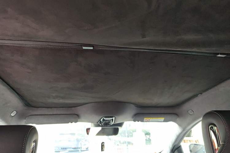 Used IM L7 2022 Dynamic Model Headliner