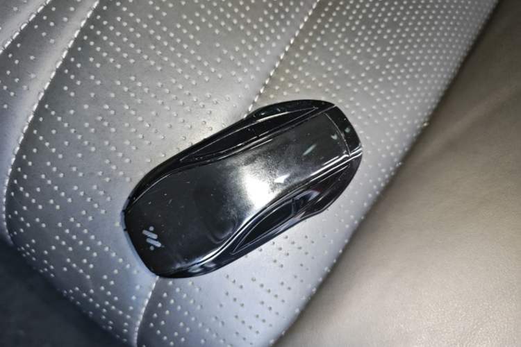 Used IM L7 2022 Dynamic Model Interior 1