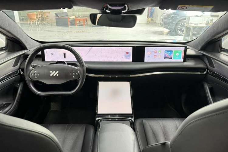 Used IM L7 2022 Pro Model Interior 3