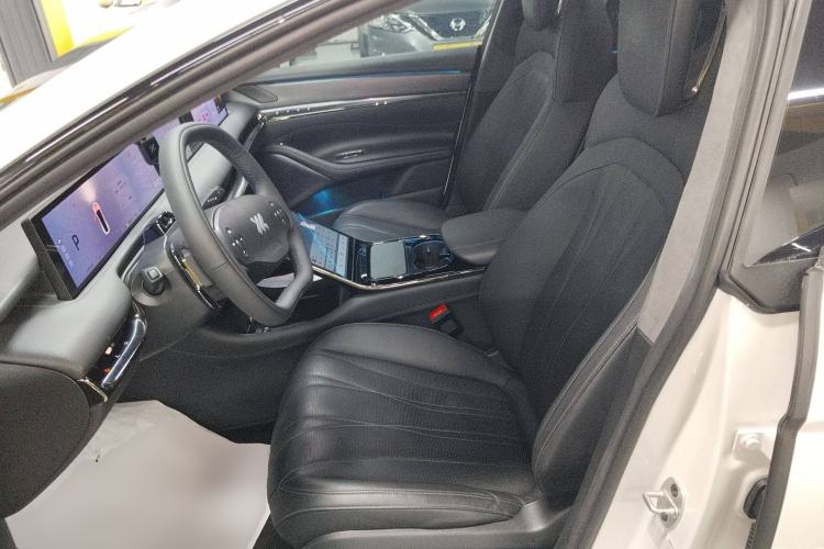 Used IM L7 2022 Pro Model Left Front Seat