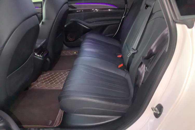 Used IM L7 2022 Pro Model Left Rear Seat