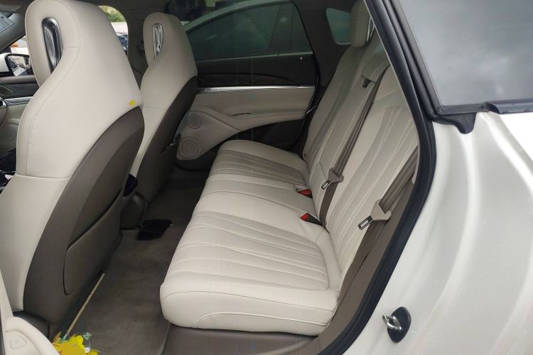 Used IM L7 2022 Dynamic Model Left Rear Seat