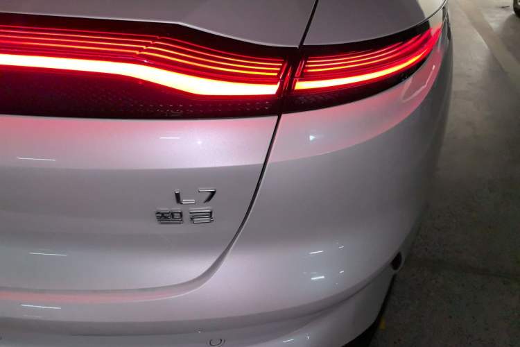 Used IM L7 2022 Pro Model Right Rear Taillight