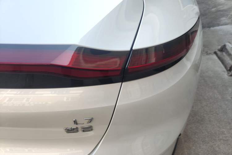 Used IM L7 2022 Dynamic Model Right Rear Taillight