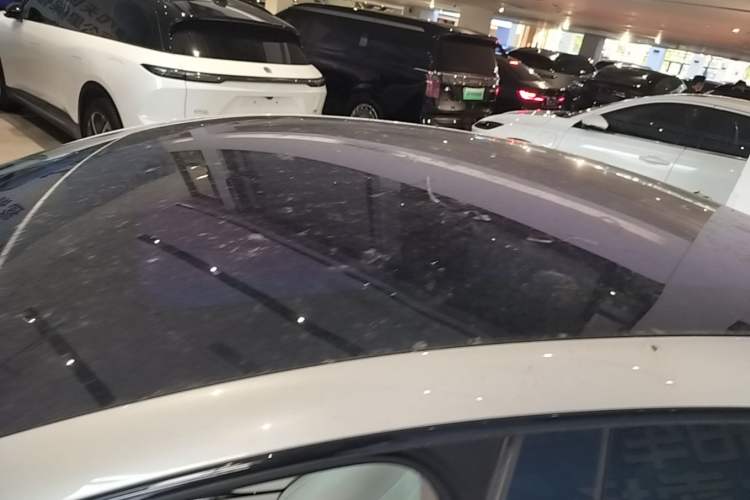 Used IM L7 2022 Dynamic Model Roof