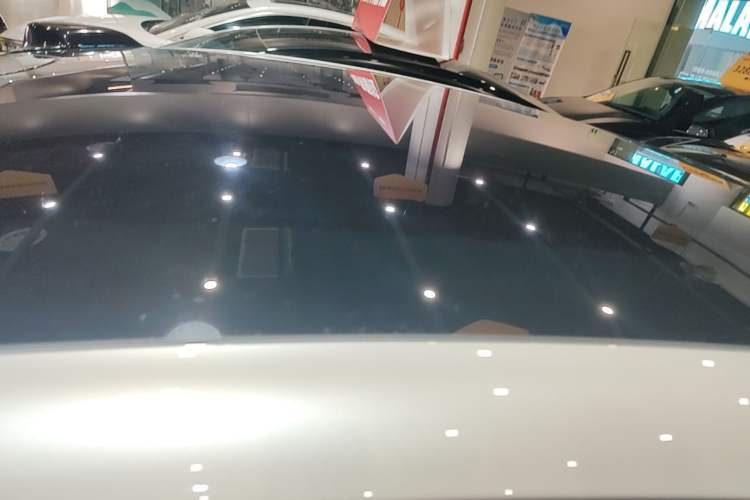 Used IM L7 2022 Dynamic Model Roof