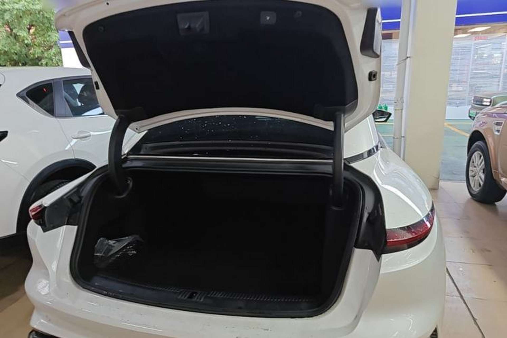 Used IM L7 2022 Pro Model Trunk
