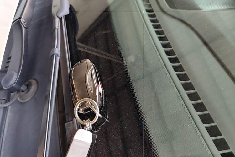 Used IM L7 2022 Pro Model Vehicle Key