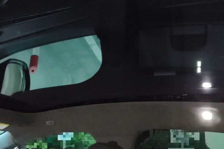 Used IM L7 2022 Dynamic Model Headliner
