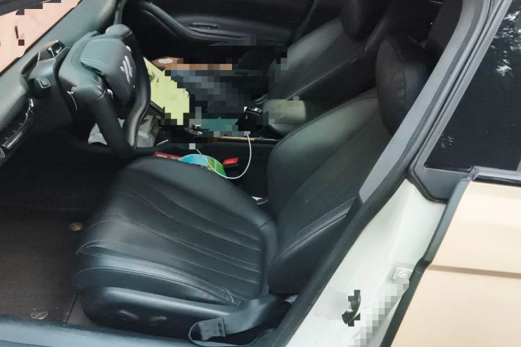 Used IM L7 2022 Dynamic Model Left Front Seat