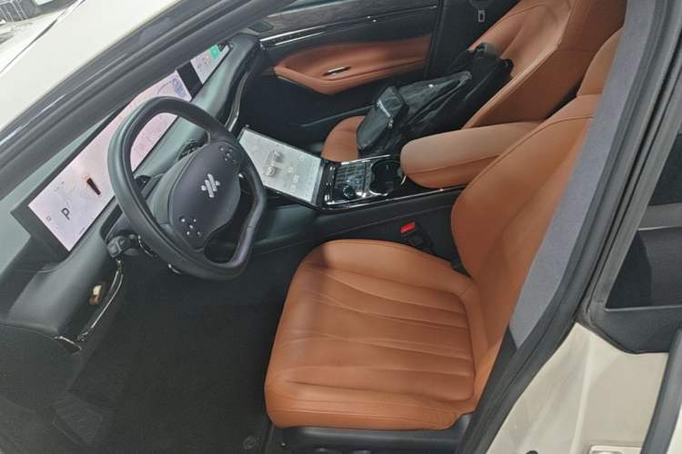Used IM L7 2022 Angel Wheel Edition Left Front Seat