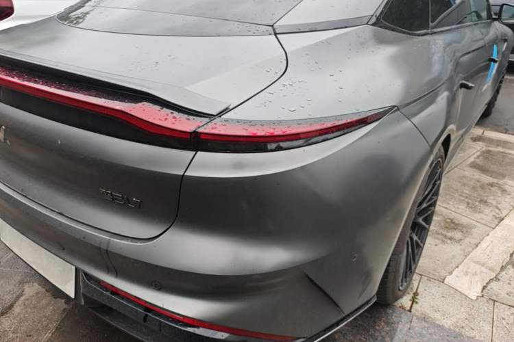 Used IM L7 2023 Elite Model Right Rear Taillight