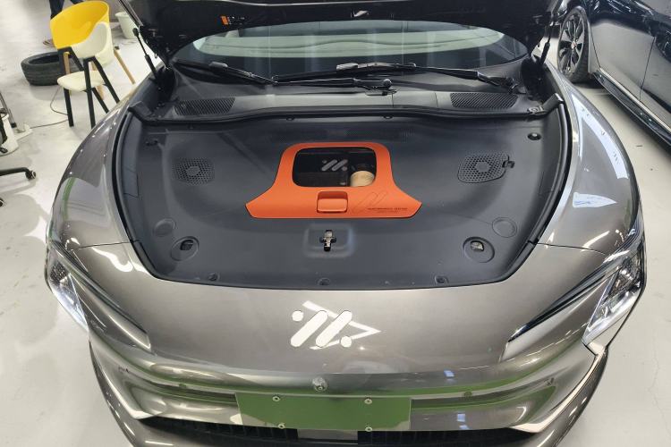 Used IM L7 2024 MAX Extended-Range Version Engine Bay