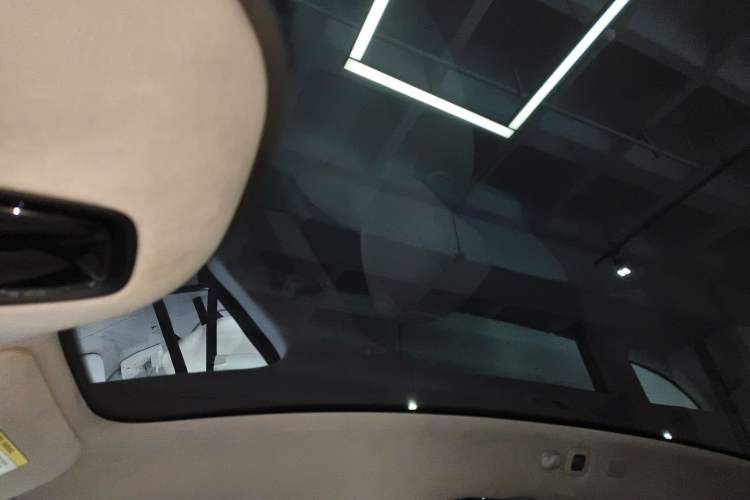 Used IM L7 2024 MAX Extended-Range Version Headliner