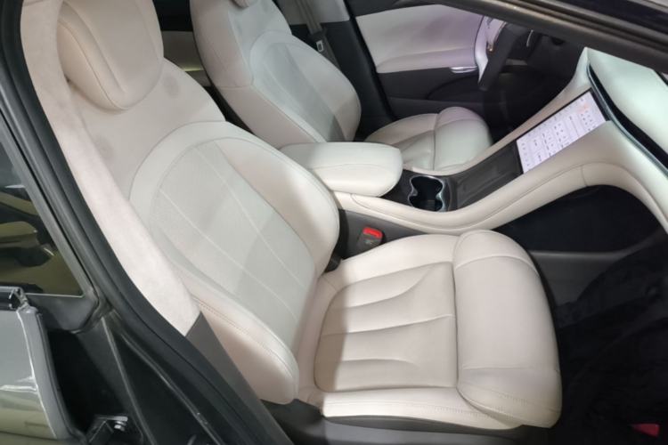 Used IM L7 2024 MAX Extended-Range Version Right Front Seat