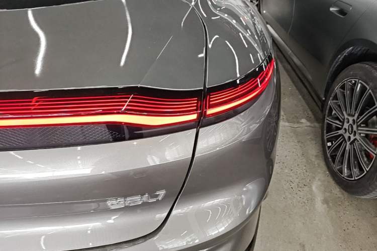 Used IM L7 2024 MAX Extended-Range Version Right Rear Taillight