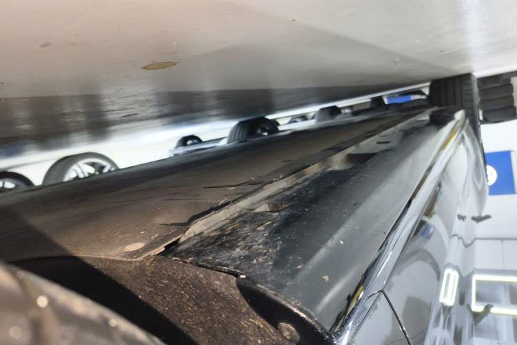 Used IM L7 2024 MAX Extended-Range Version Right Side Sill