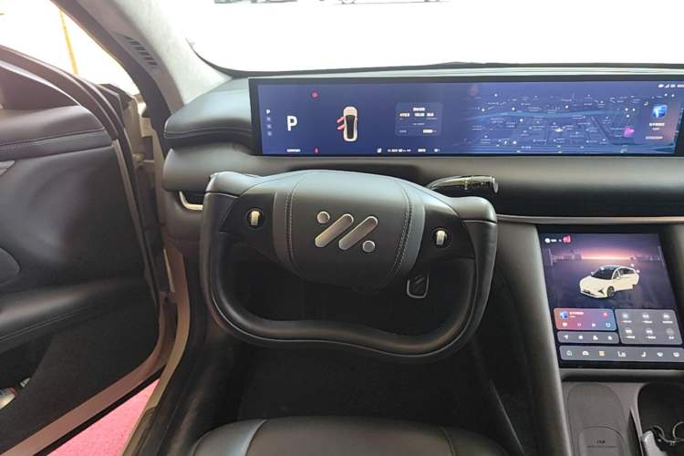 Used IM L7 2024 MAX Long-Range Flagship Edition Steering Wheel