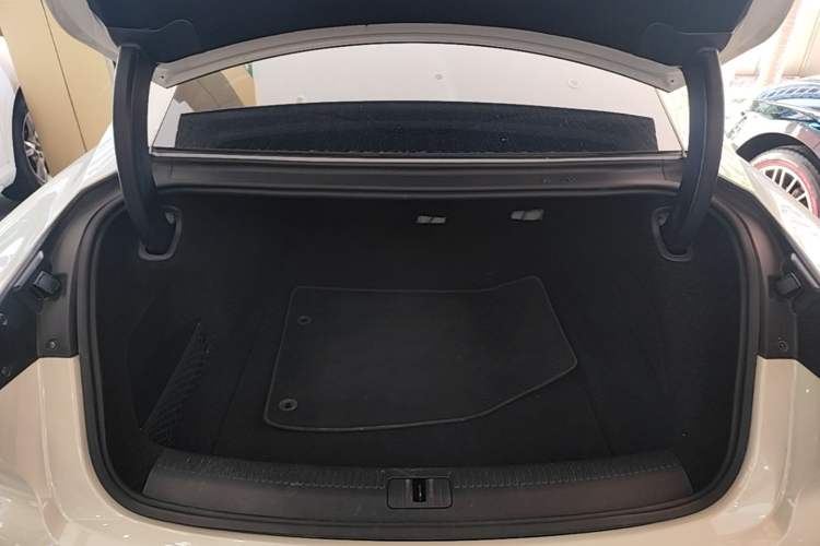 Used IM L7 2024 MAX Long-Range Flagship Edition Trunk