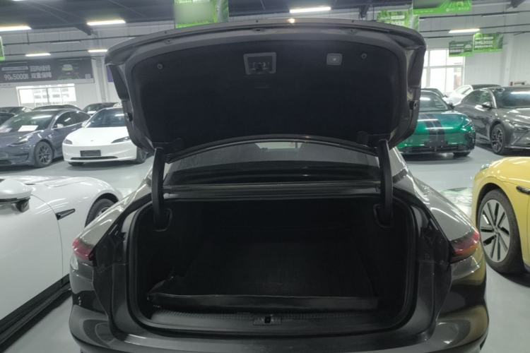 Used IM L7 2024 MAX Extended-Range Version Trunk