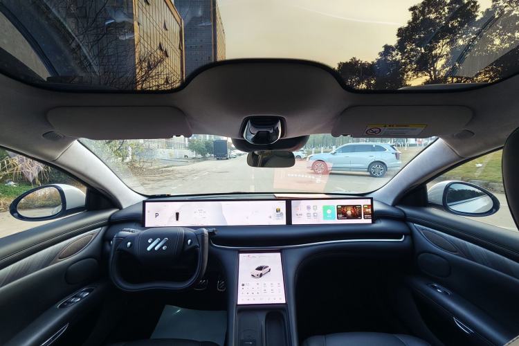 Used IM L7 2024 MAX Long-Range Flagship Edition Headliner
