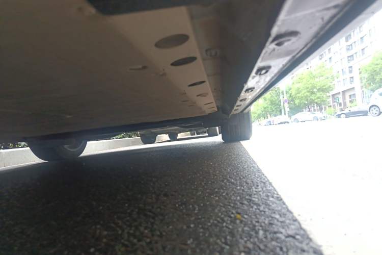 Used IM LS6 2023 Max Standard Edition Chassis Front Left