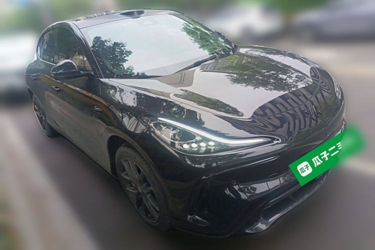 Used IM LS6 2023 Max Standard Edition Front Right 45 Deg