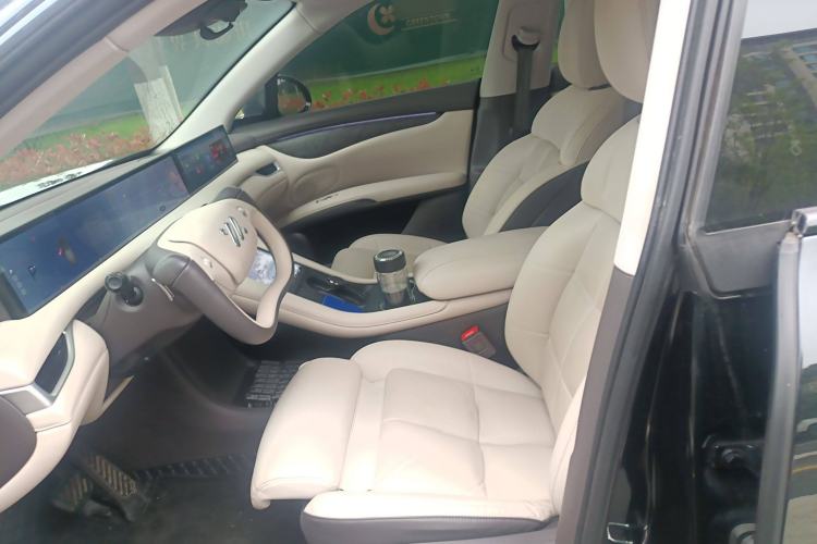 Used IM LS6 2023 Max Standard Edition Left Front Seat