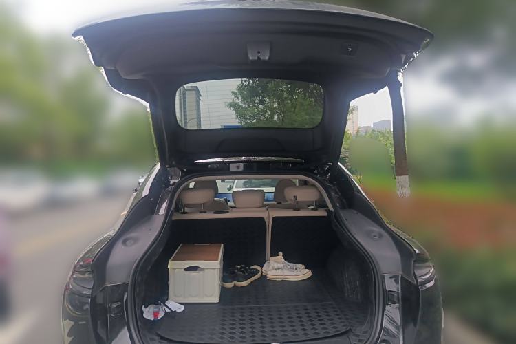 Used IM LS6 2023 Max Standard Edition Trunk